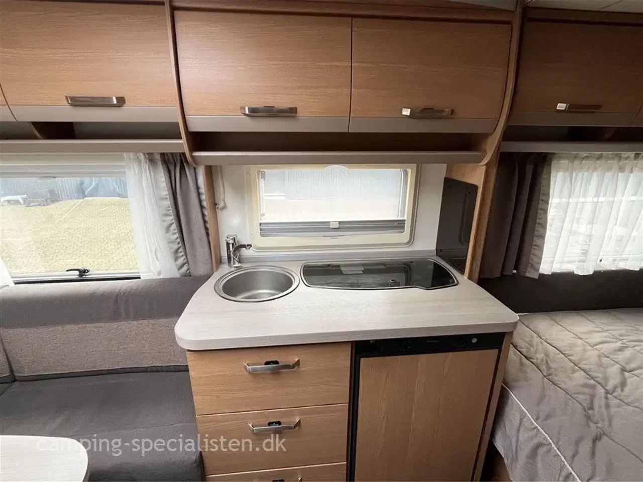 Billede 6 - 2015 - Knaus Sport 450 FU   Knaus Sport 450 FU 2015 - Se den nu hos Camping-Specialisten.dk