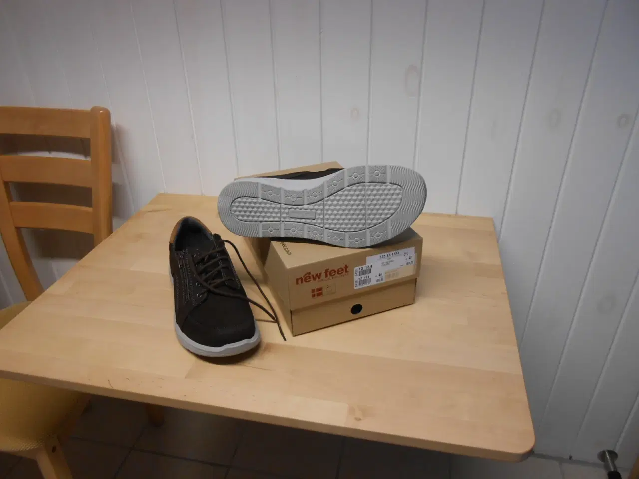 Billede 4 - Nye New feet sko