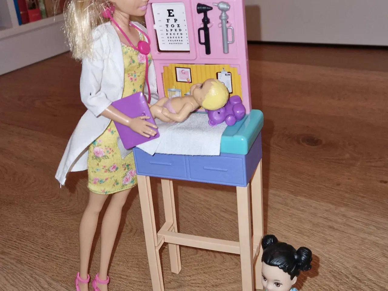 Billede 5 - Forskelligt Barbie 