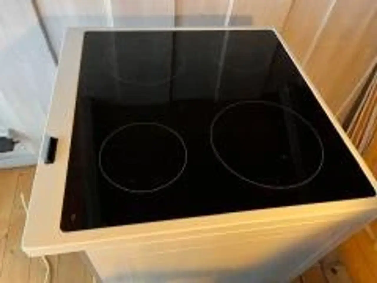 Billede 2 - Komfur med glaskeramisk plade. 