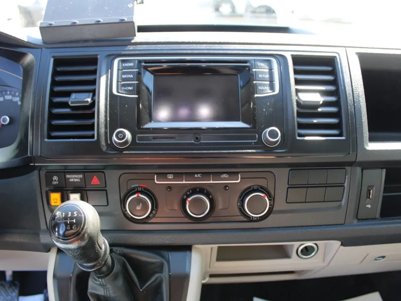 Billede 5 - VW Transporter 2,0 TDi 150 Db.Kab m/lad