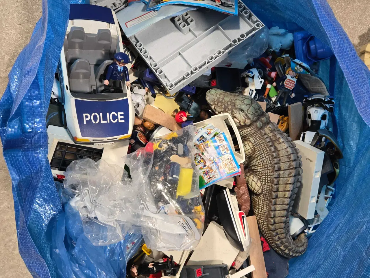 Billede 1 - Forskelligt legetøj fra barndommen