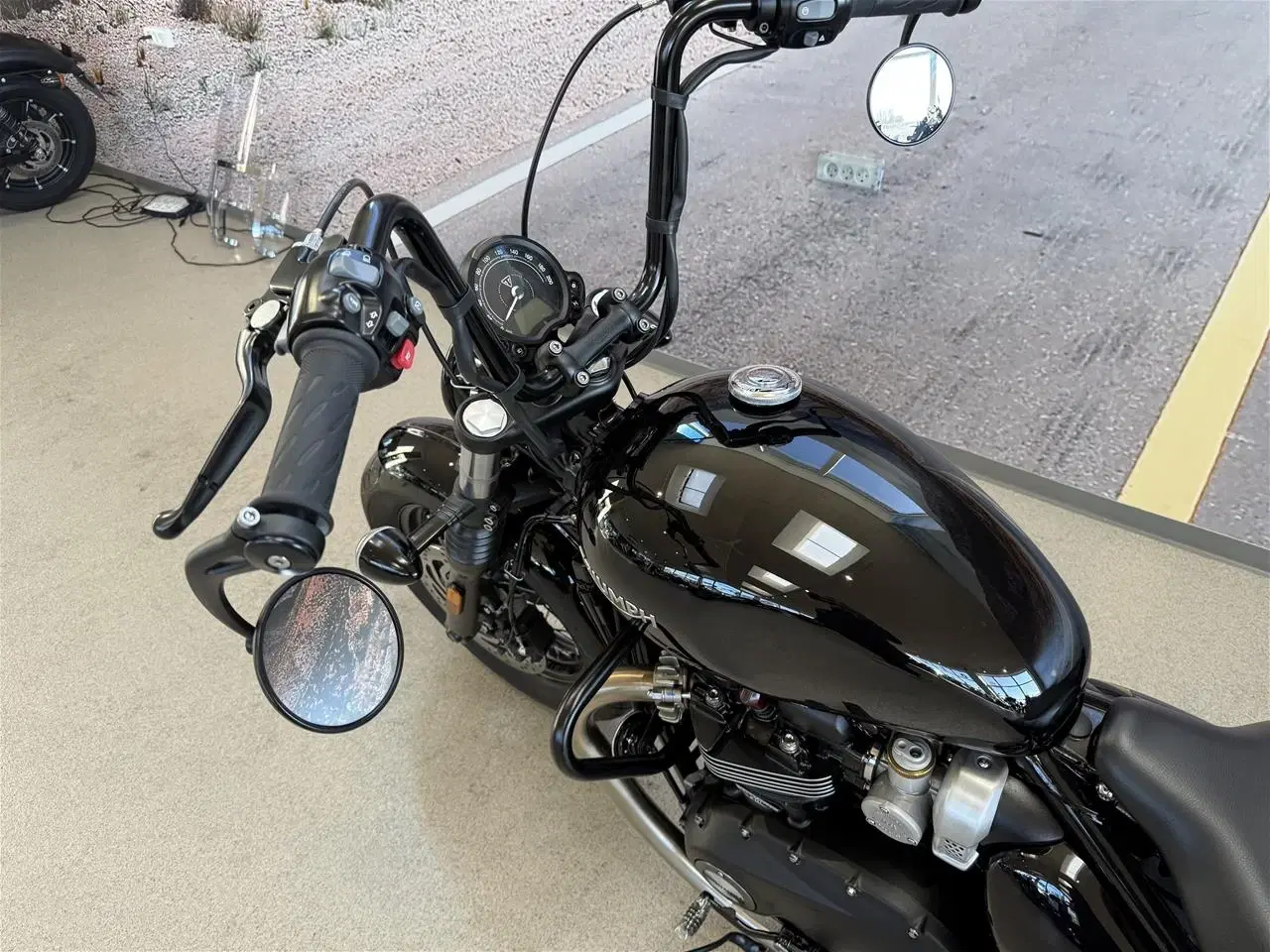 Billede 21 - Triumph Bonneville Bobber Black