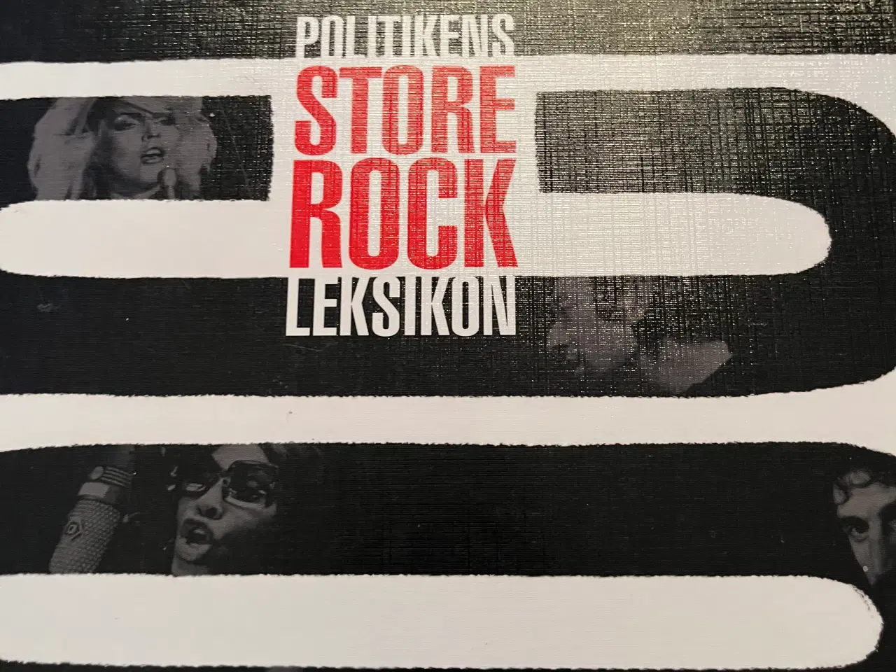 Billede 1 - Politikens store rock leksikon (2004j