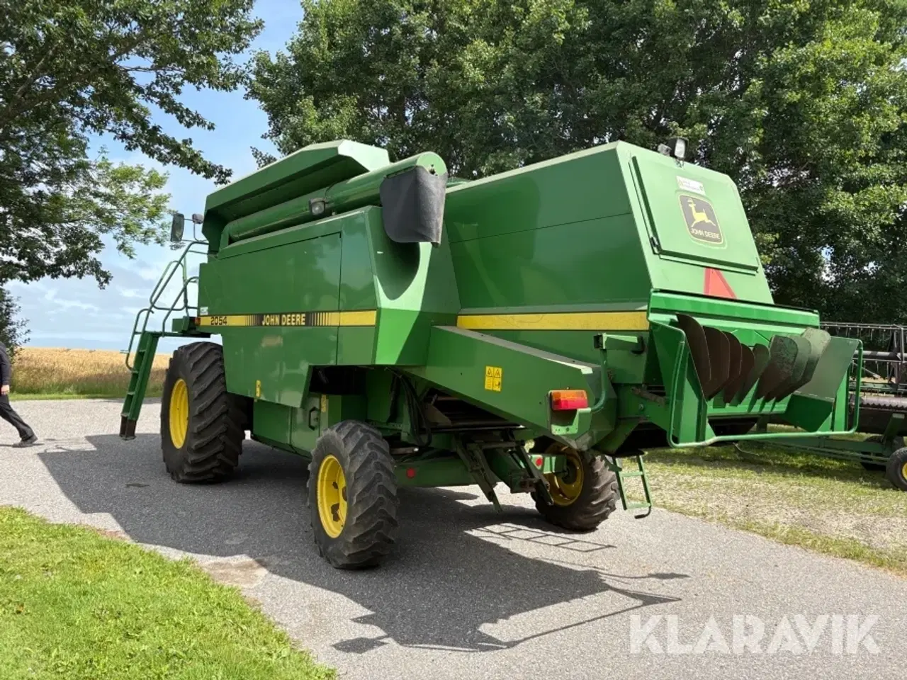Billede 9 - Mejetærsker John Deere 2054 med skærbord og skærbordsvogn