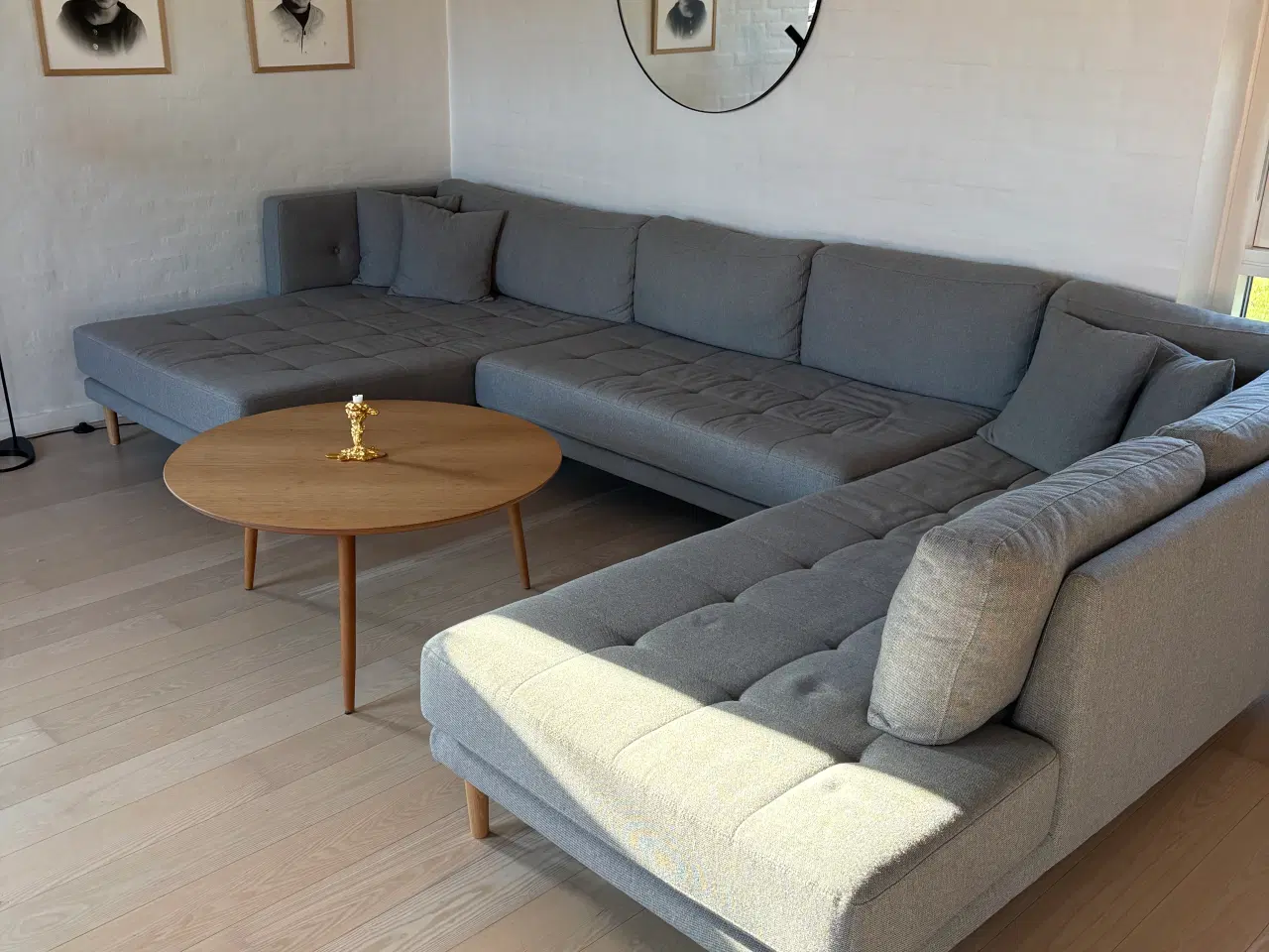 Billede 1 - Super flot grå stofsofa fra Møbelkompagniet