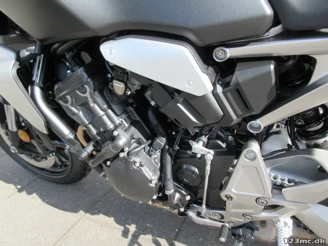 Billede 24 - Honda CB 1000 R MC-SYD BYTTER GERNE  5 ÅRS FABRIKS GARANTI