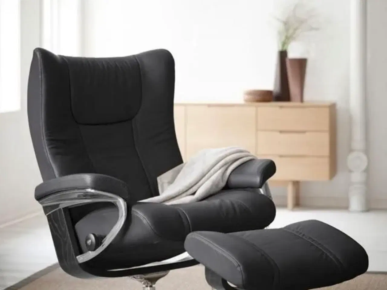 Billede 1 - Sort Org. Stressless læderlænestol M