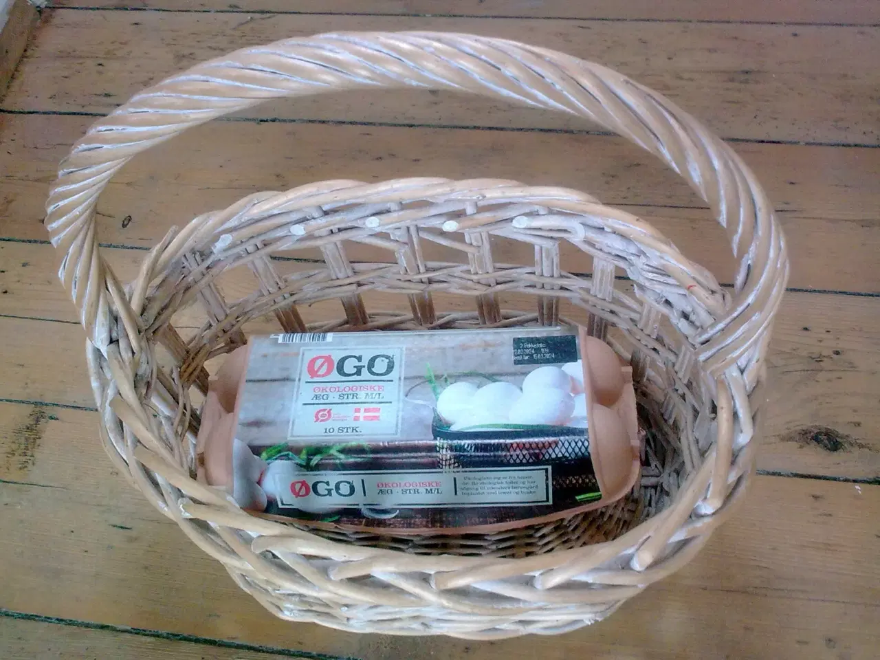 Billede 8 - Opal hvid glas æggebæger x 7 SAMLET m 2 æbler