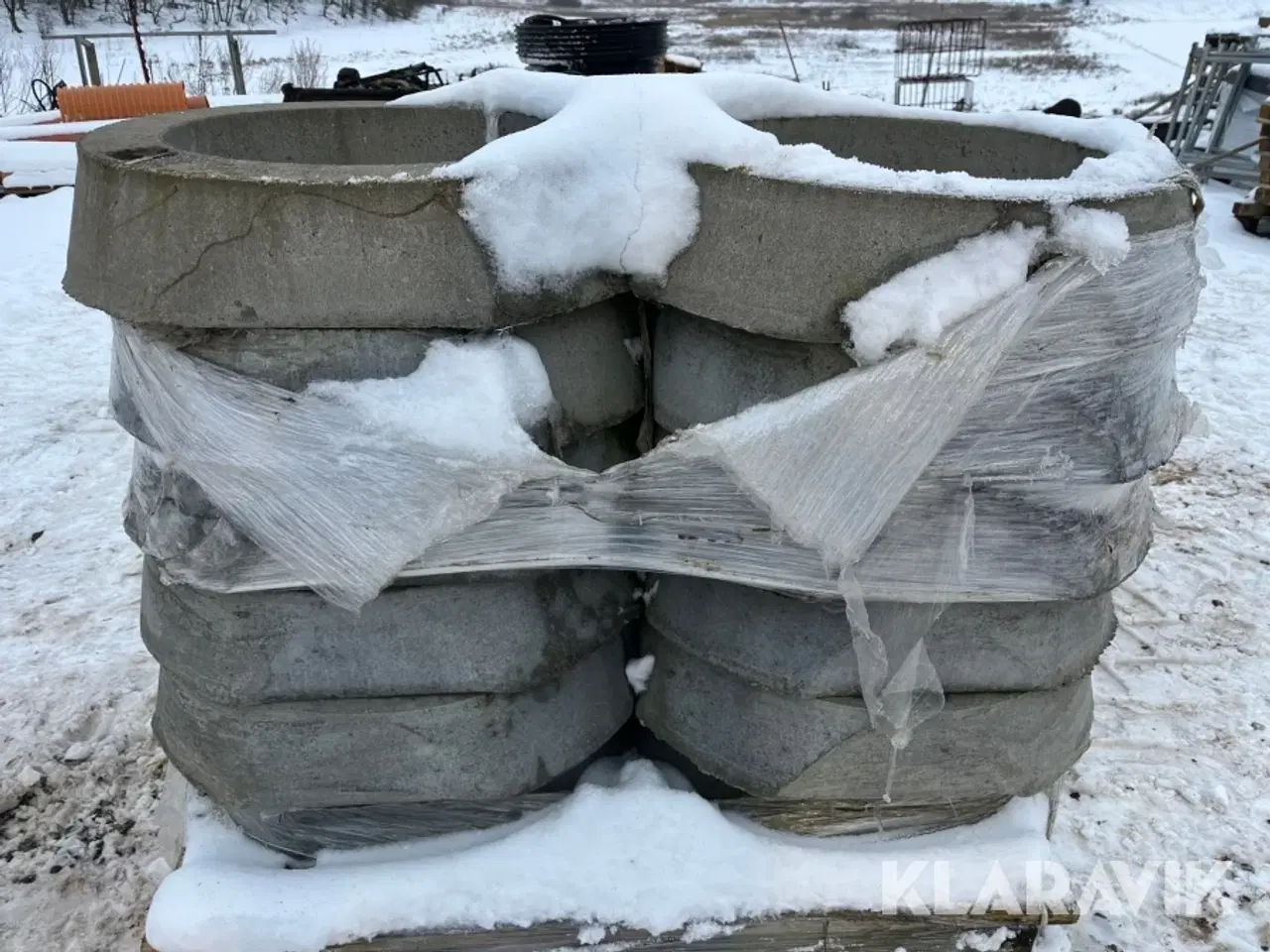 Billede 5 - Brønde og brøndkarme 4 paller