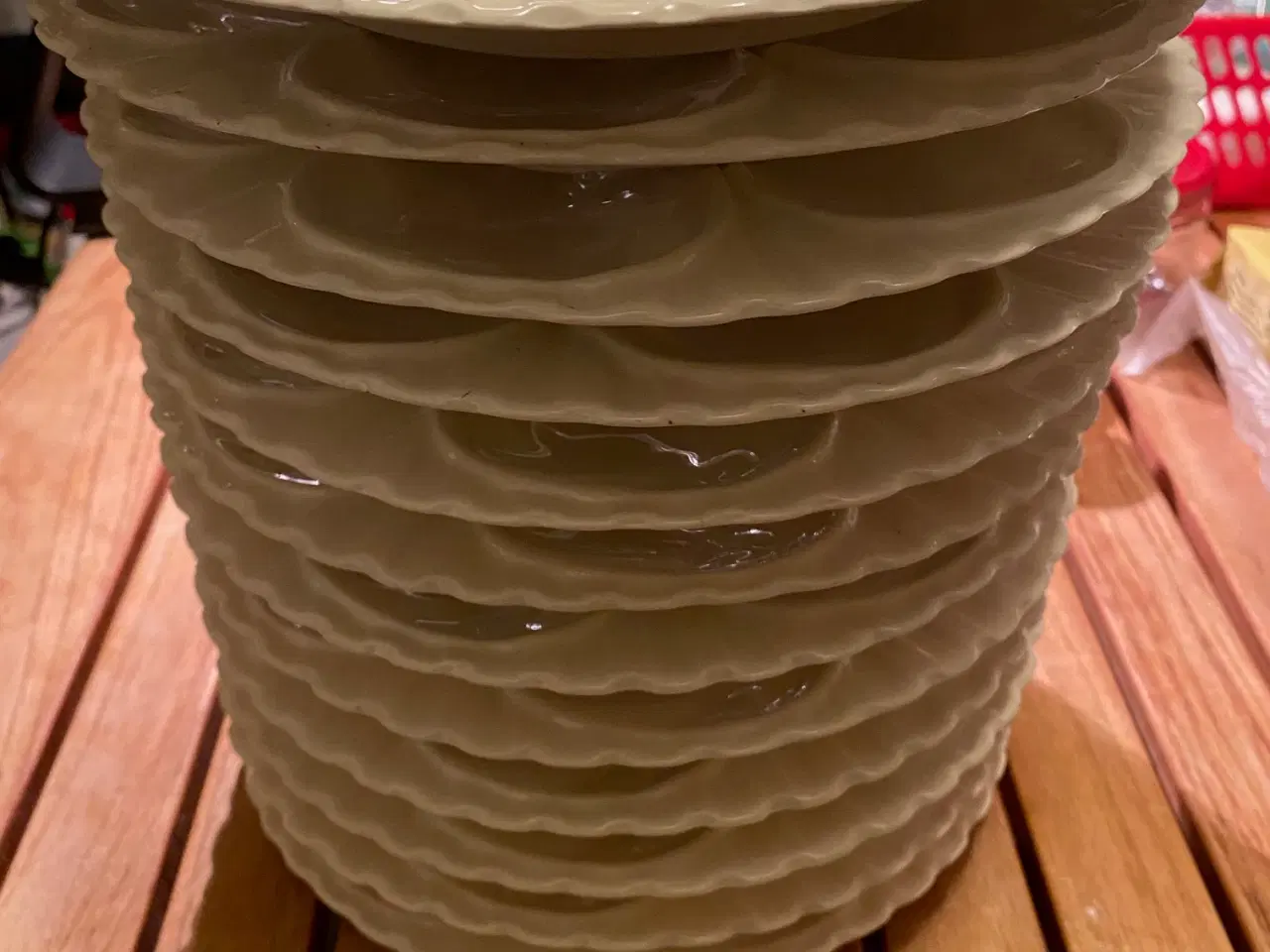 Billede 3 - Østerstallerkner 12 stk