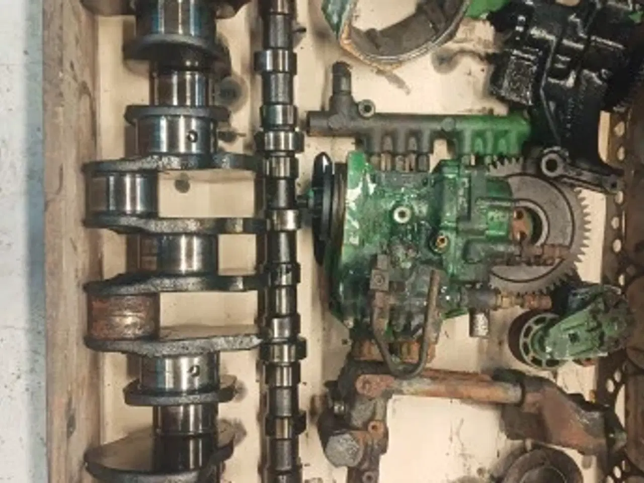 Billede 5 - John Deere 6081 motordele