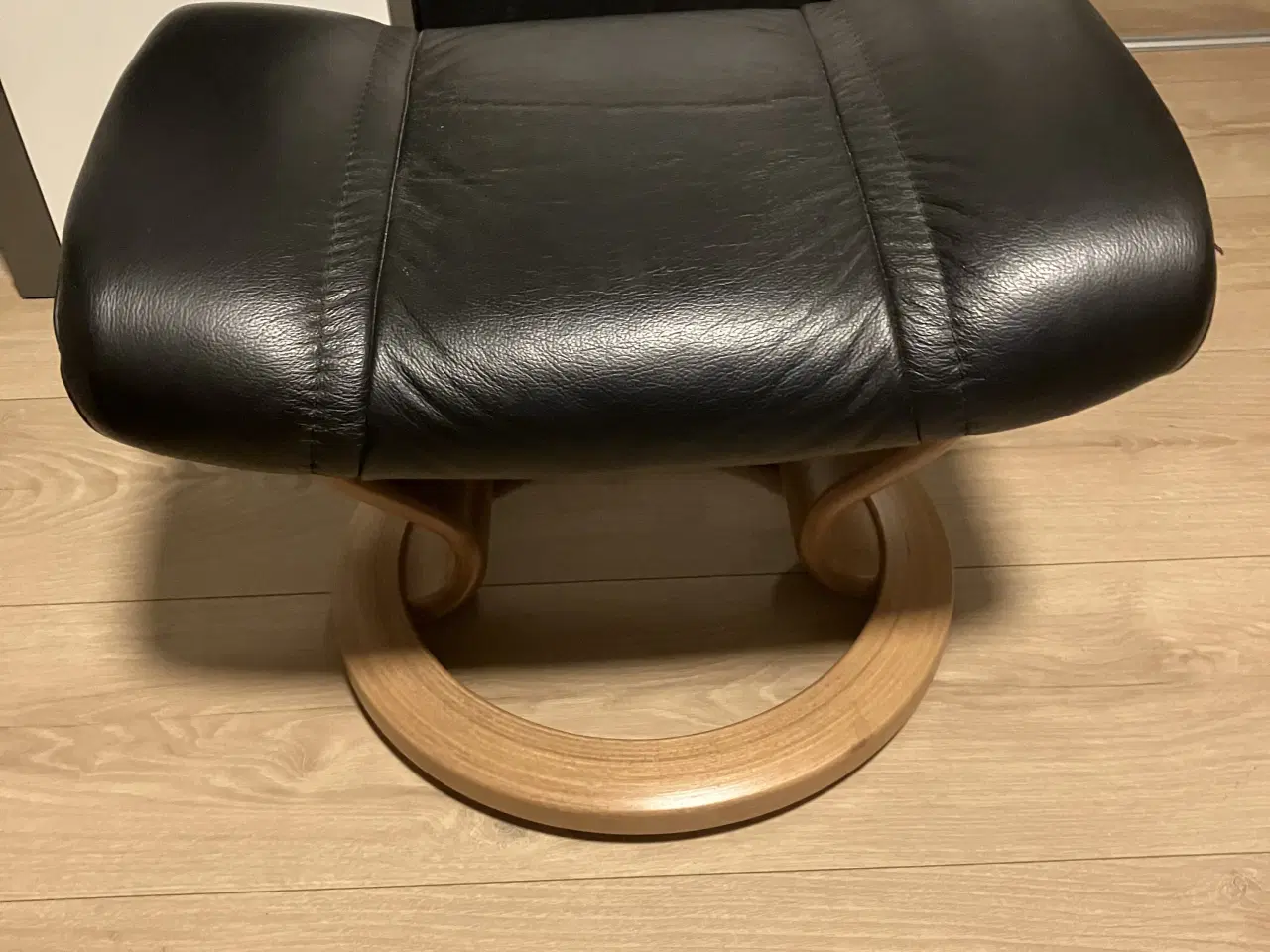 Billede 2 - Stressless Wing stol med skammel
