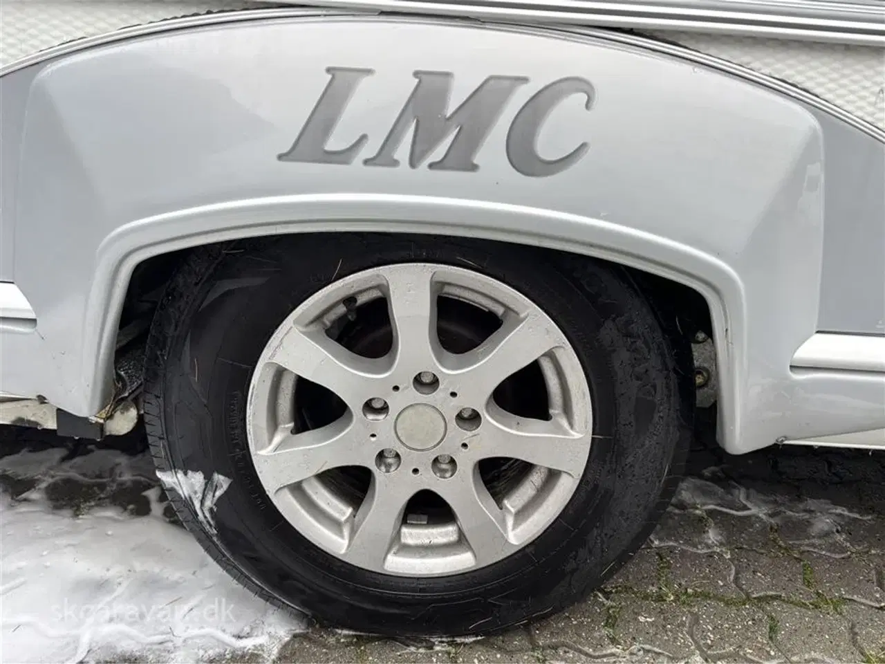 Billede 9 - 2008 - LMC 545 Dominant RD   Står næsten  som ny