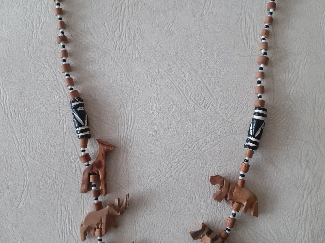 Billede 1 - Retro: - afrikansk halskæde fra 1980'erne