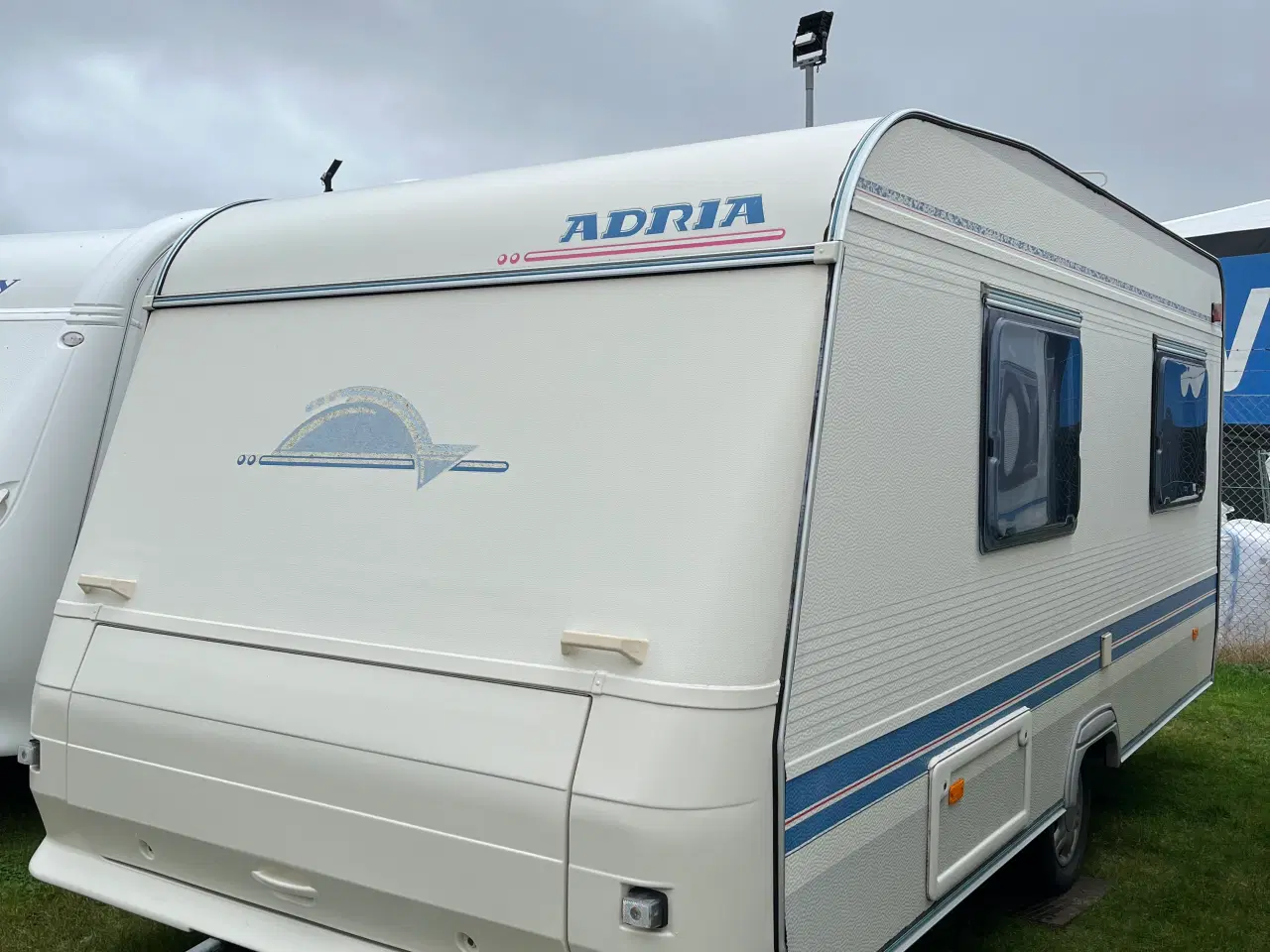 Billede 2 - 2002. Adria Unica 432 Px