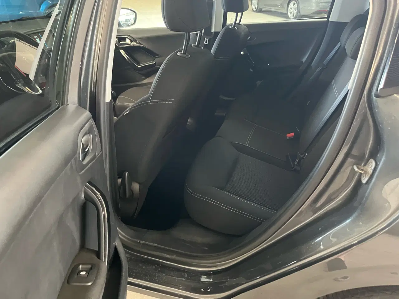 Billede 6 - Peugeot 208 1,6 BlueHDi Allure 100HK 5d