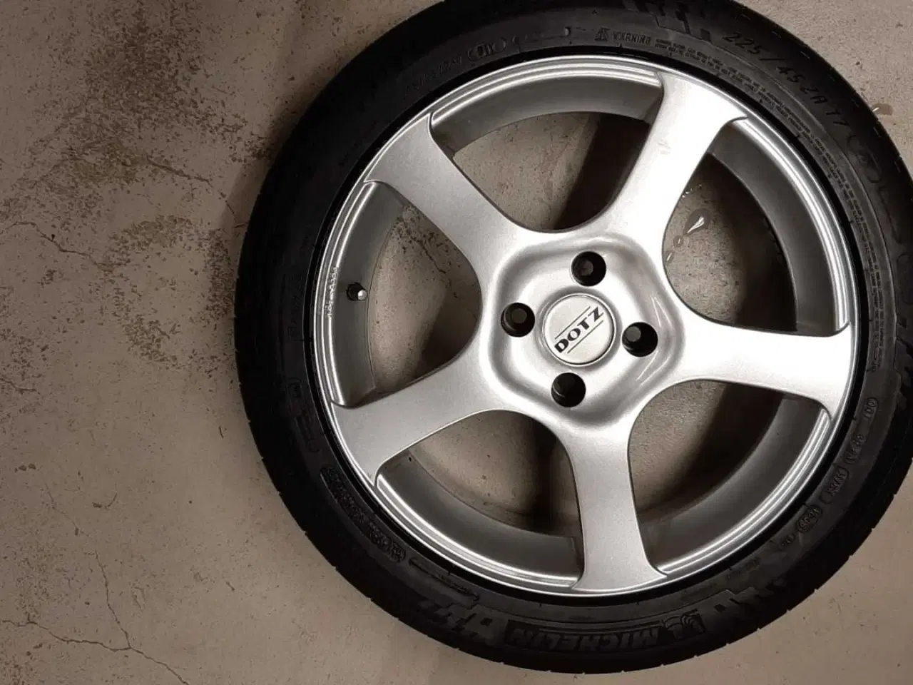 Billede 1 - Alufælge Peugeot 406 TS4