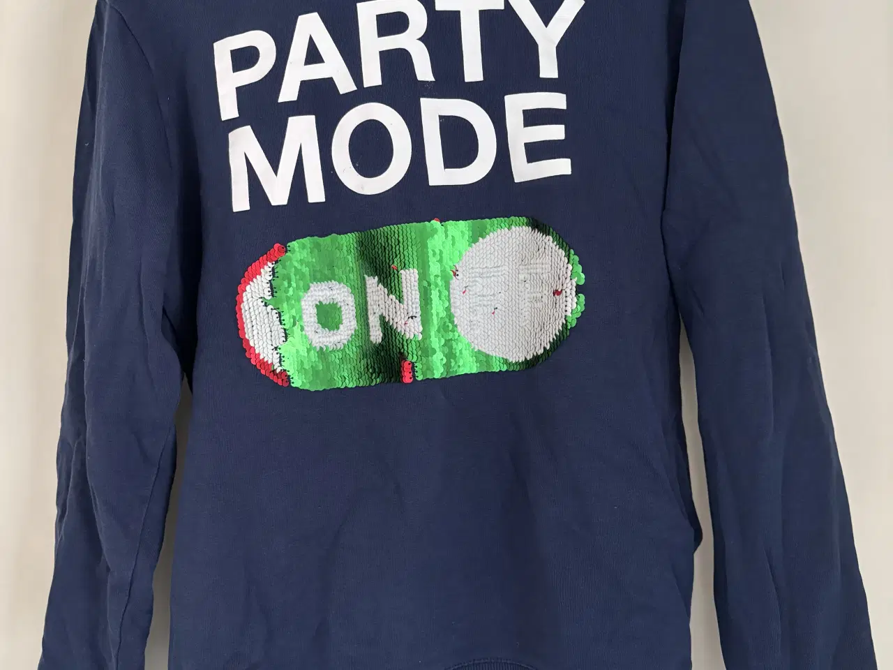 Billede 2 - Trøje med hætte, HM str. 158-164, 12 år