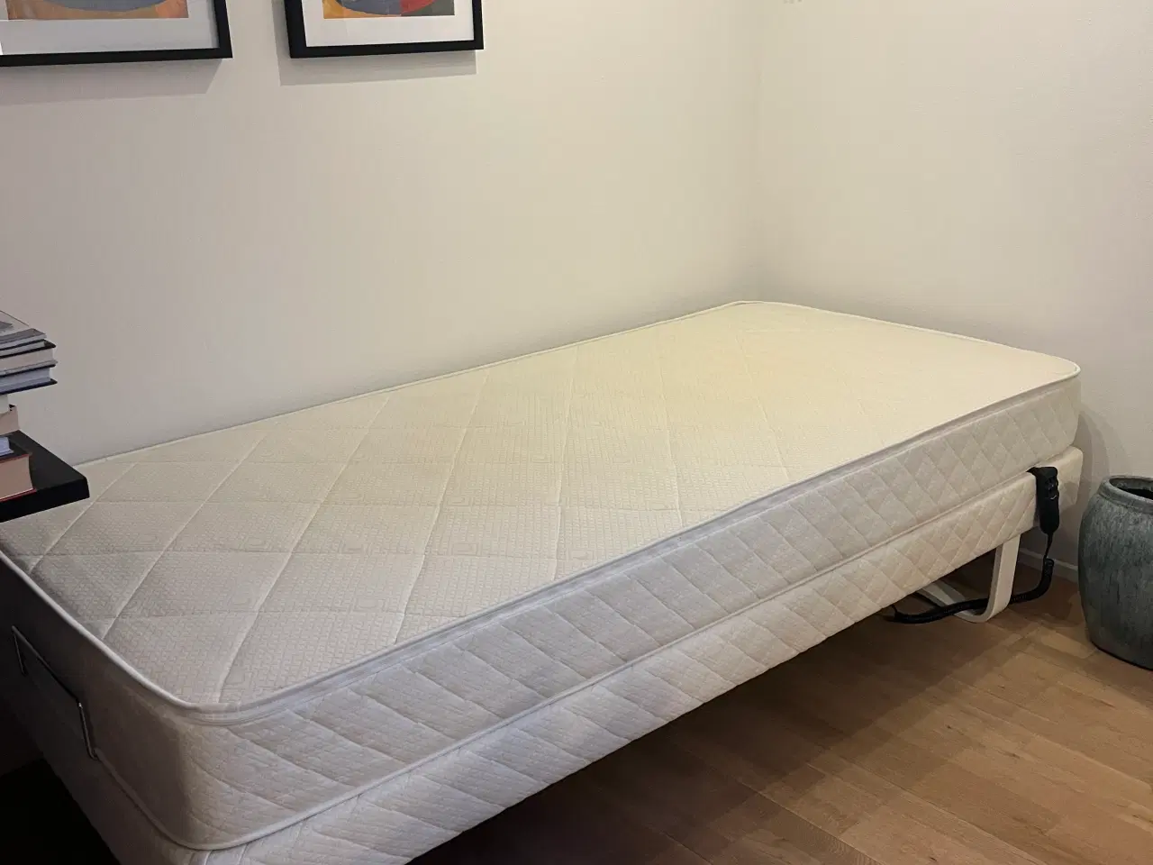 Billede 1 - Seng med elevation (Nocturne)