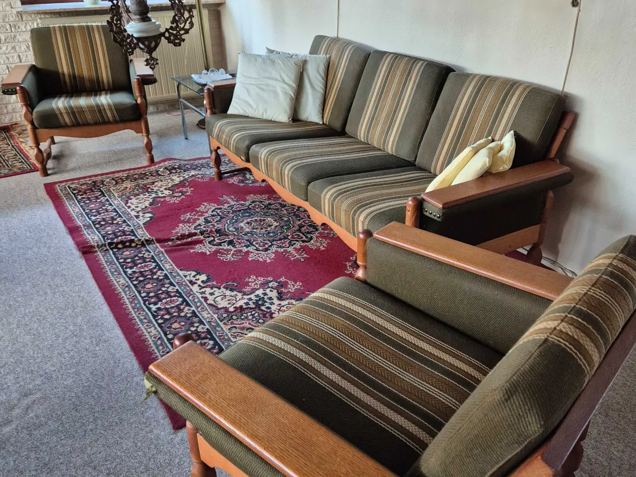 Billede 6 - Afsyrede egetræsmøbler