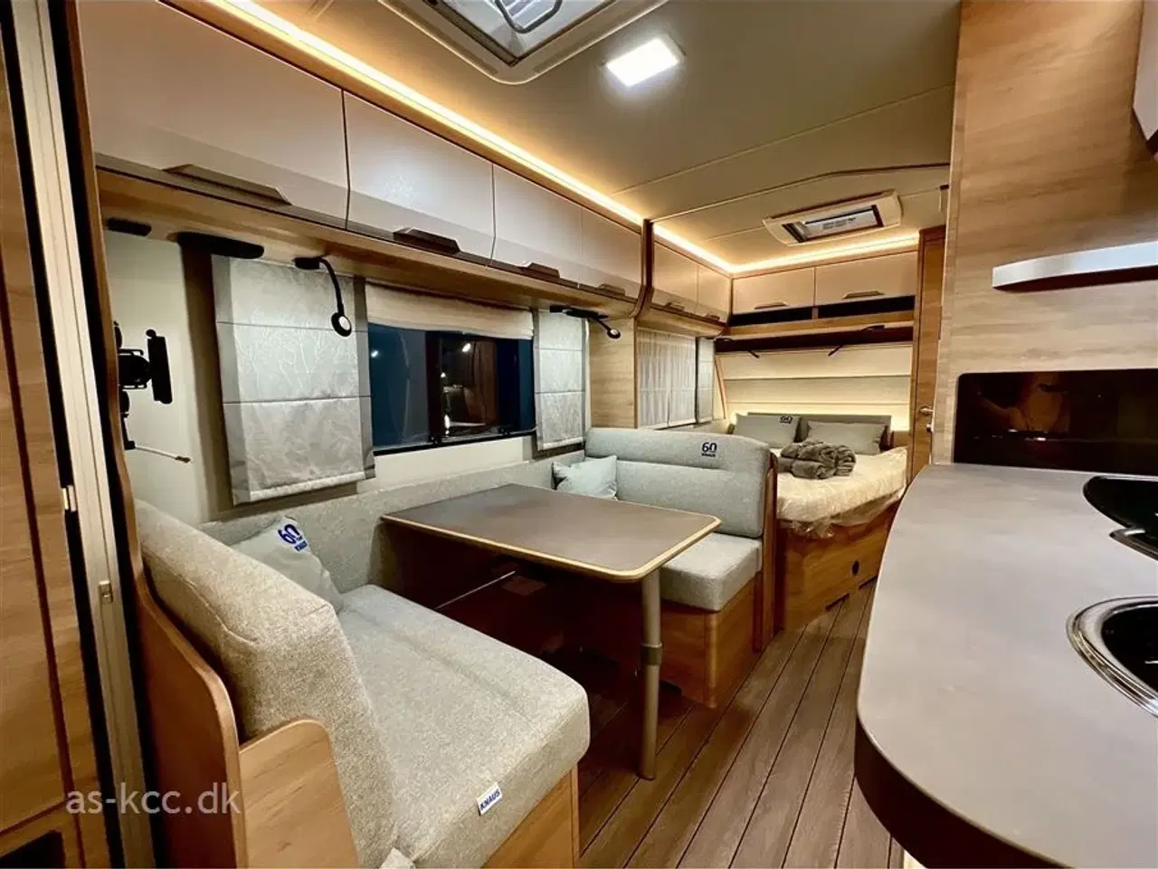 Billede 4 - 2024 - Knaus Südwind 540 FDK 60 Years Celebration   Knaus Südwind 540 FDK 60 Years
