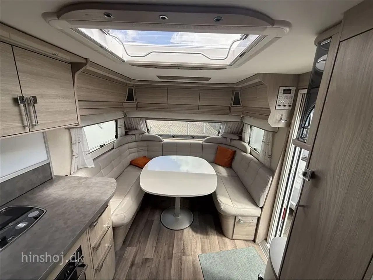 Billede 7 - 2022 - Kabe Ametist 560 XL KS KING SELECTION   Lækker Vintervogn fra Svenske Kabe med  fransk dobbeltseng fra Hinshøj Caravan