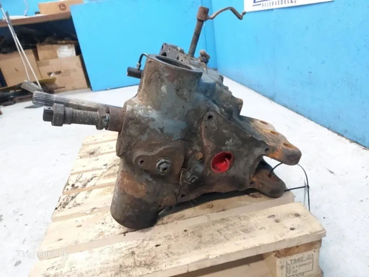 Billede 17 - Valtra T213 PTO Hus V37104410