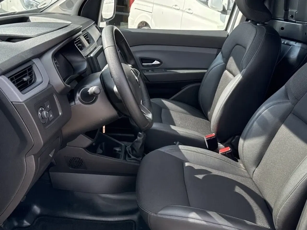 Billede 14 - Renault Express 1,5 dCi 95 Tekno