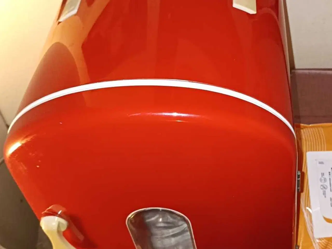 Billede 2 - Lækkert lille cola køle skab