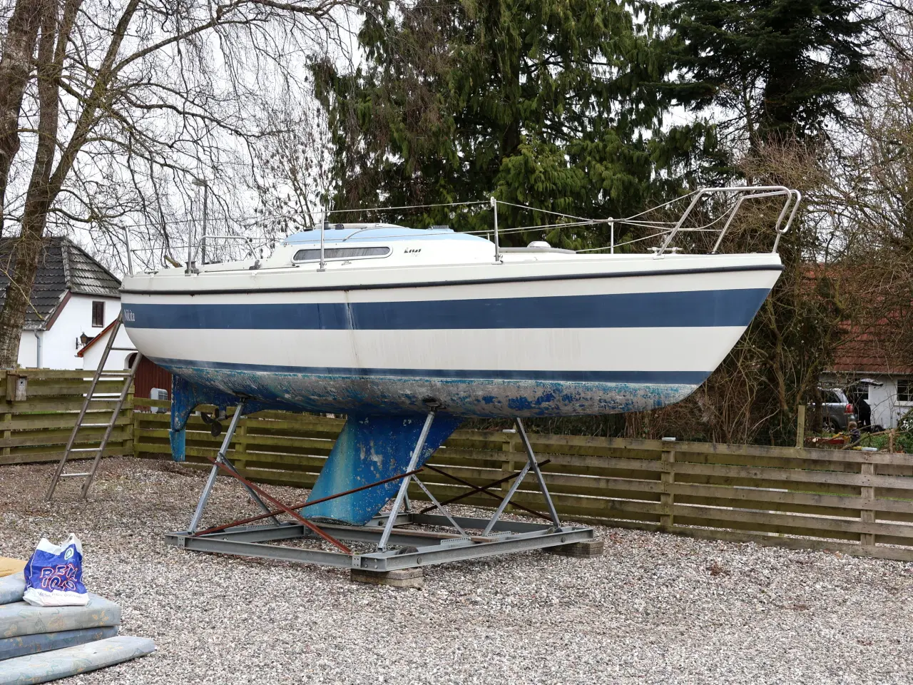 Billede 1 - LM22 Sejlbåd årg 1977 m/Lombardini 2 cyl diesel