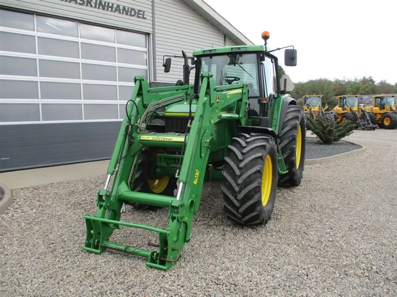 Billede 8 - John Deere 6800 Med vendergear ved rettet og frontlæsser.