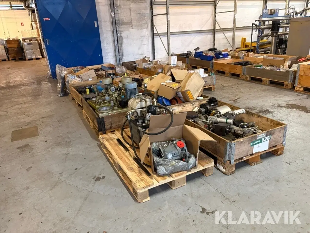 Billede 3 - Hydraulik-komponenter - 13 paller