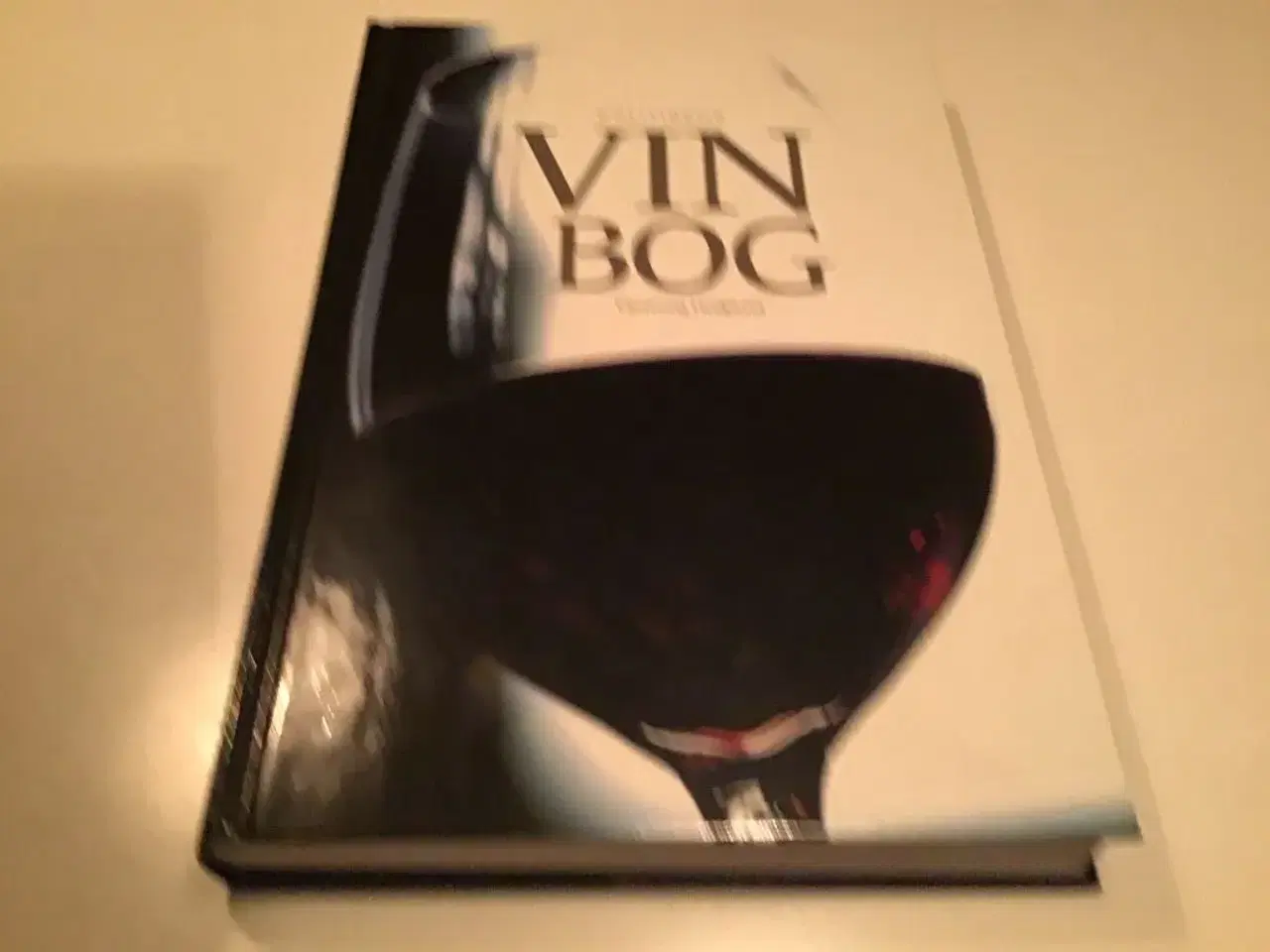 Billede 1 - Vin bog