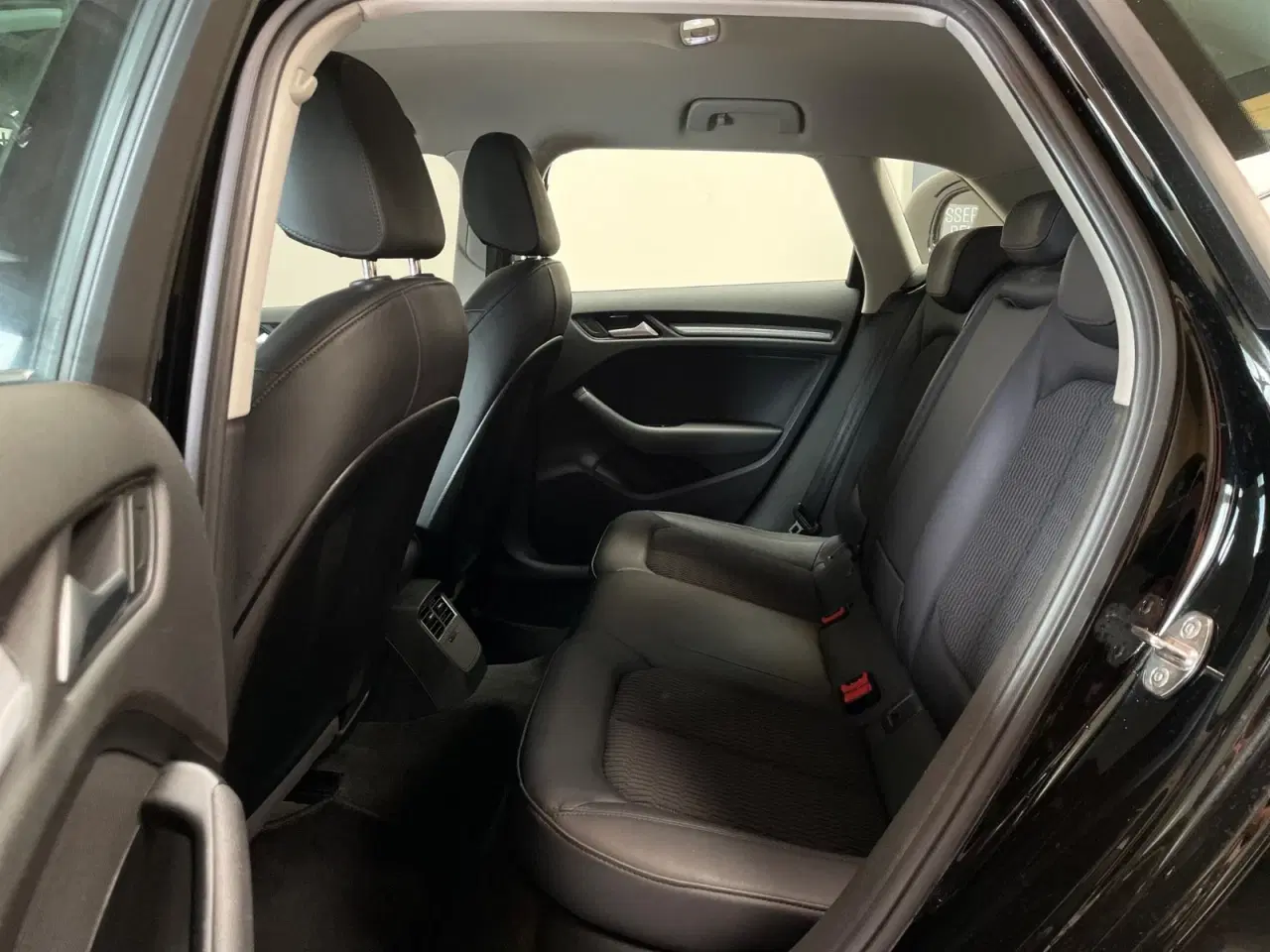 Billede 13 - Audi A3 1,6 TDi 110 Ambiente Sportback