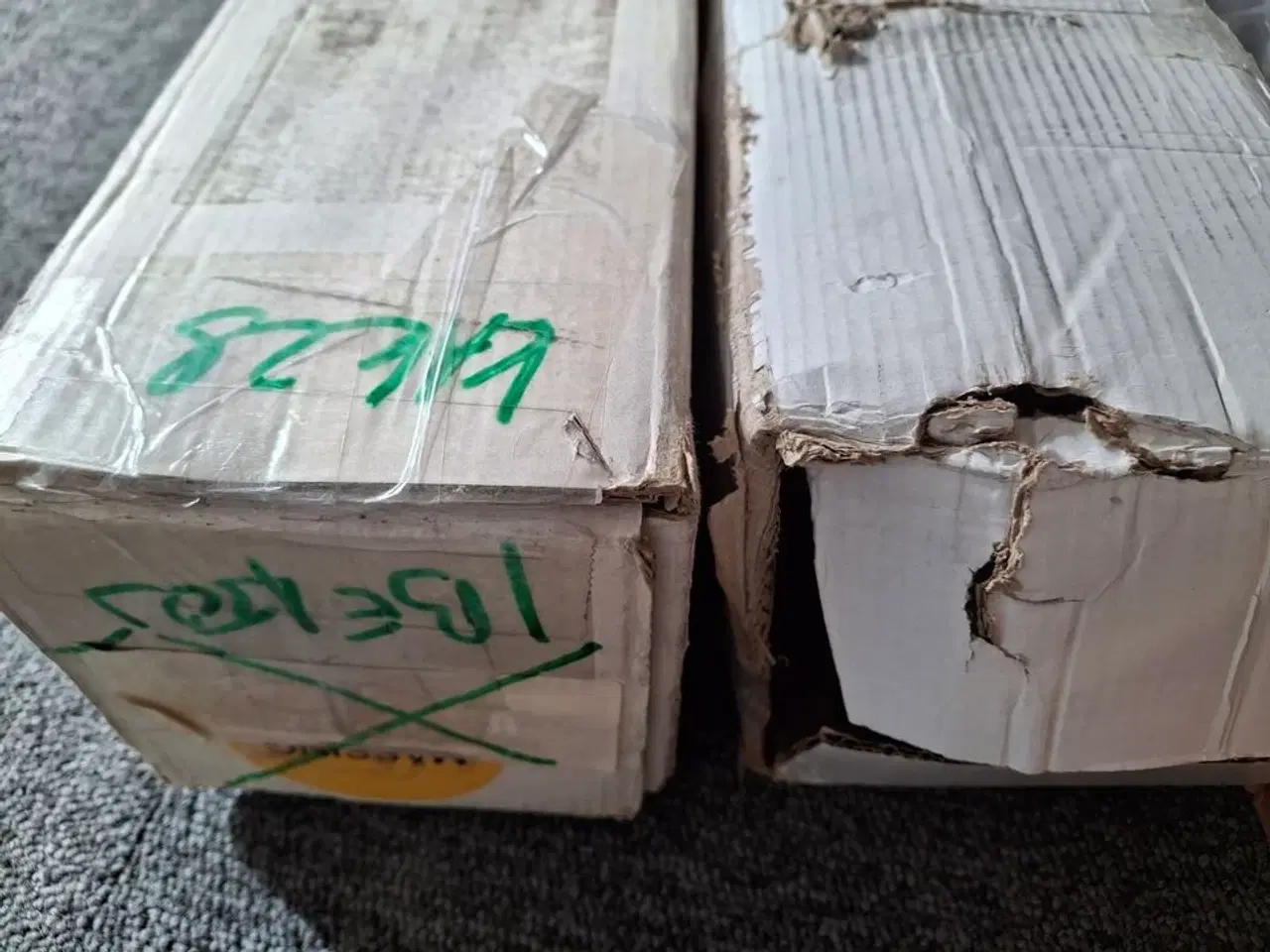 Billede 3 - 2stk Tyholt sort håndklædetørre STRØMBERG