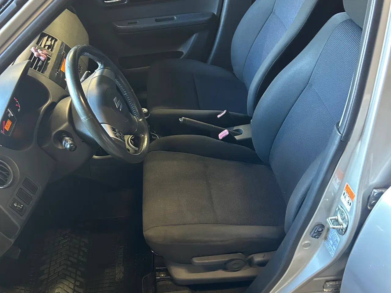 Billede 10 - Suzuki Swift 1,3 bezin