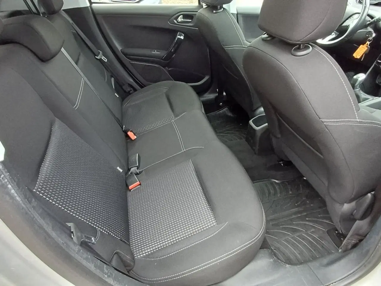 Billede 20 - Peugeot 208 1,6 BlueHDi 100 Allure