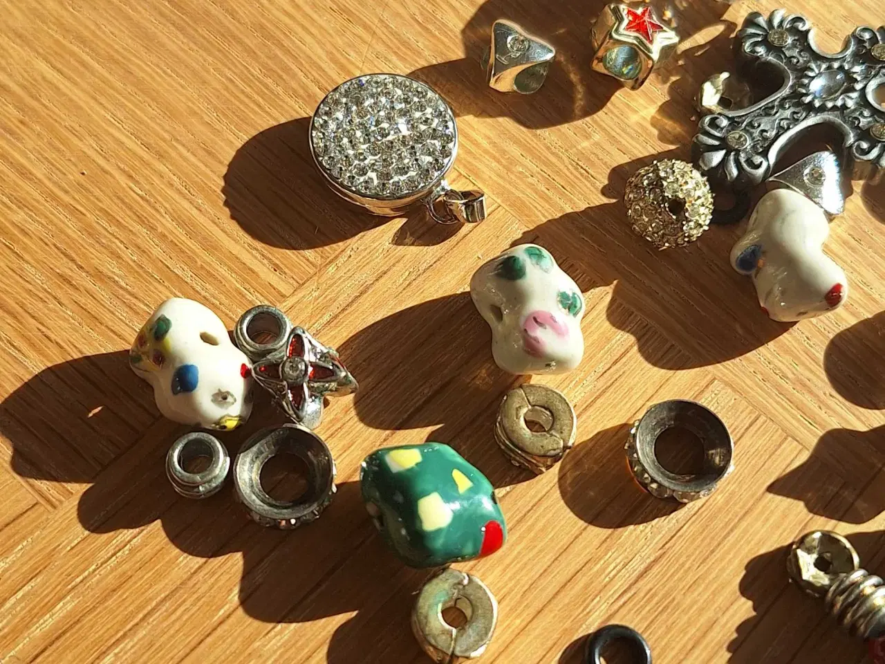 Billede 3 - Blandede smykkedele 