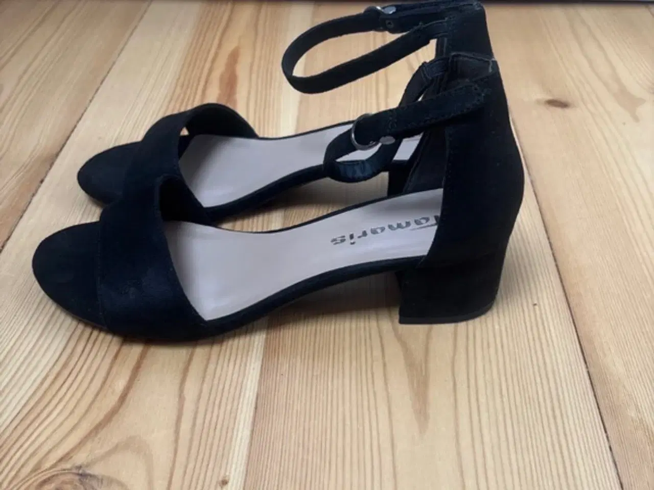 Billede 4 - Sko med hæl