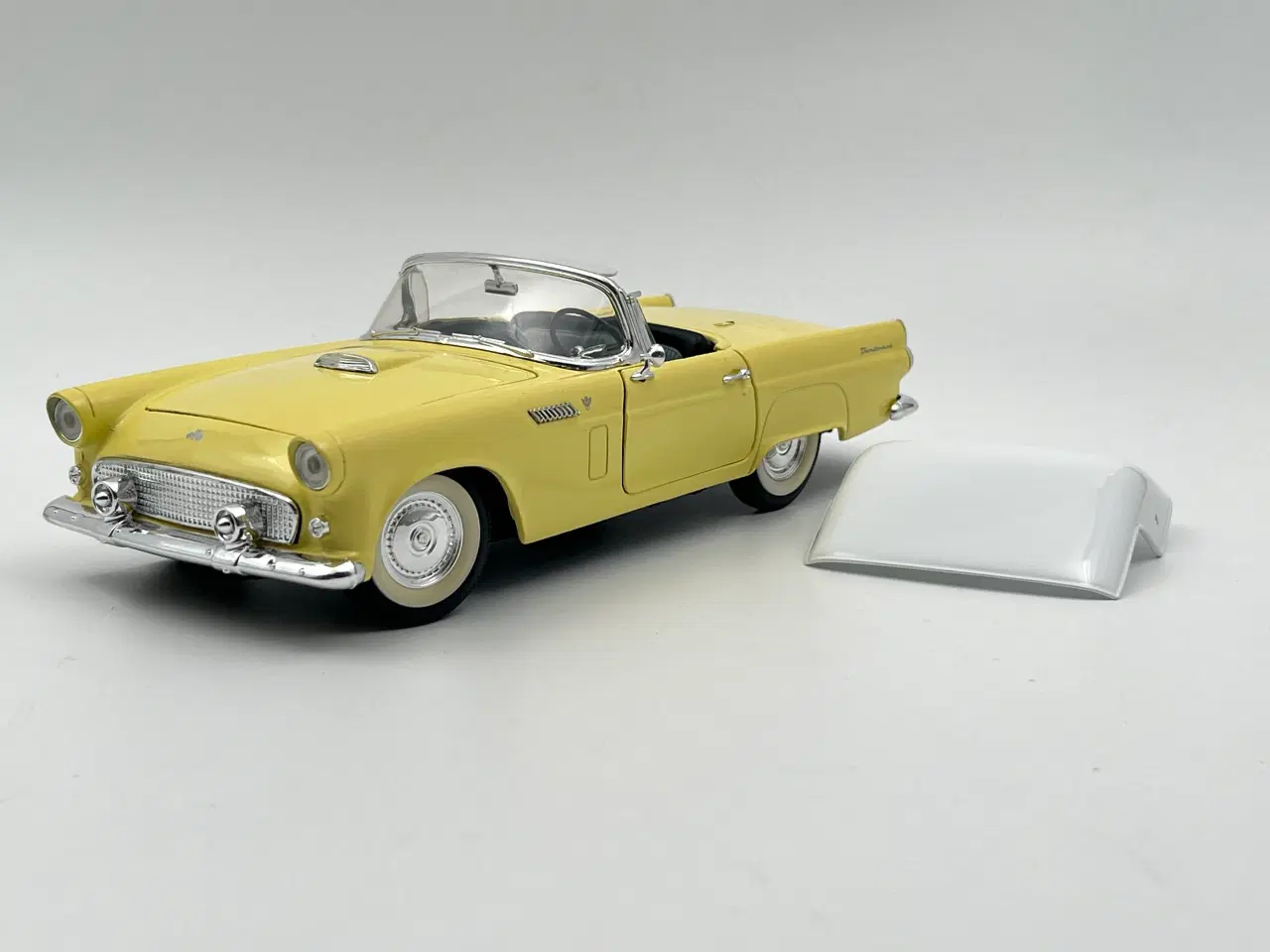 Billede 2 - 1955 Ford Thunderbird Convertible 1:18