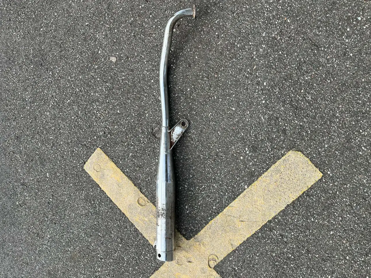 Billede 2 - Udstødning til DM 50 Samurai