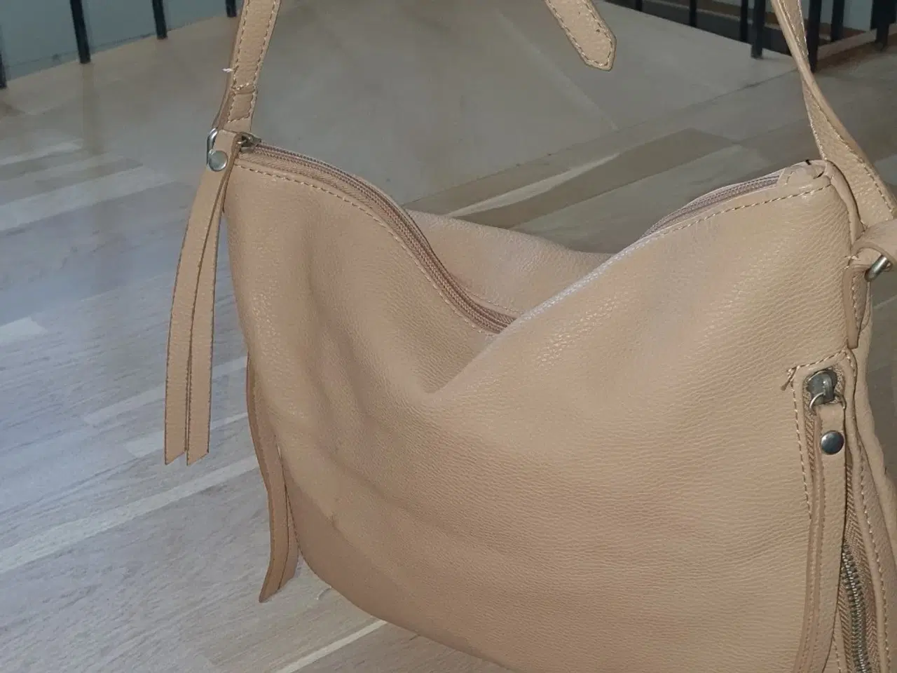 Billede 2 - Håndtaske	