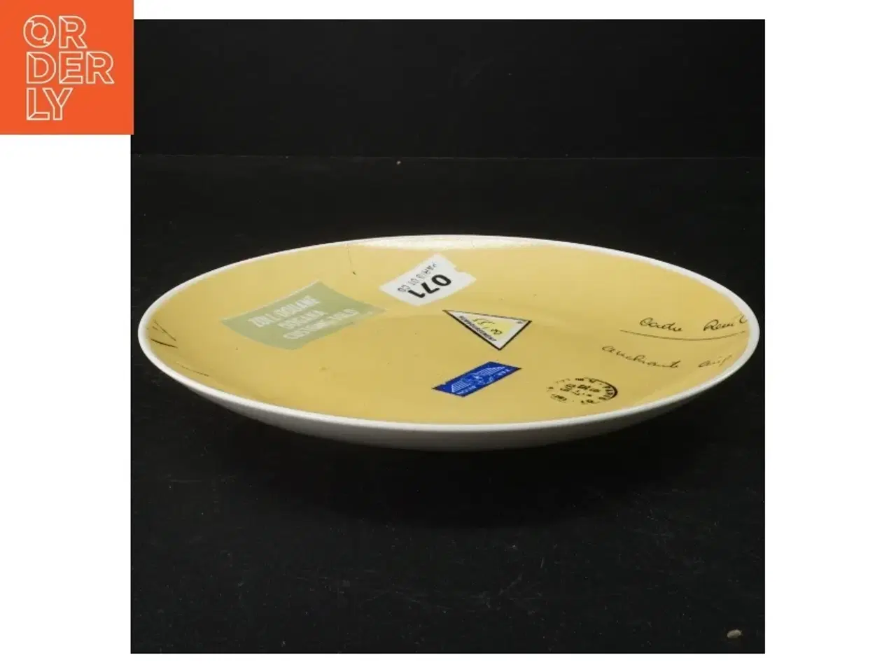 Billede 2 - Kunstnerisk porcelænstallerken fra Gyrr Og Gæster (str. 24 cm i diameter)