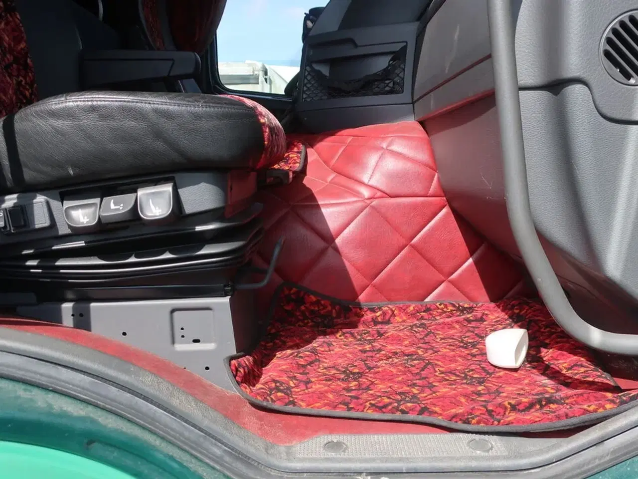 Billede 32 - Lastbil m. kran VOLVO FMX