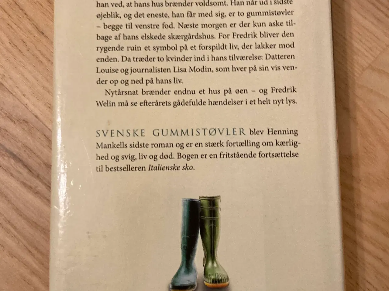 Billede 2 - Svenske gummistøvler af Henning Mankell