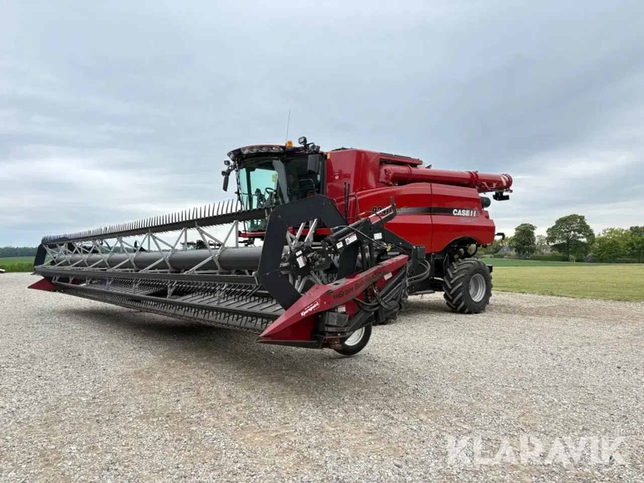 Billede 1 - Mejetærsker Case IH Axial-Flow 9240 med Honey Bee SP36 skærebord
