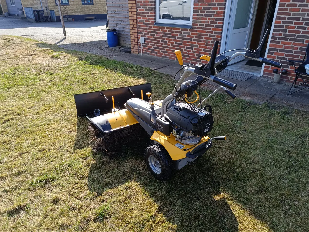 Billede 1 - Feje/Snemaskine Texas Smart Sweep 1000E 