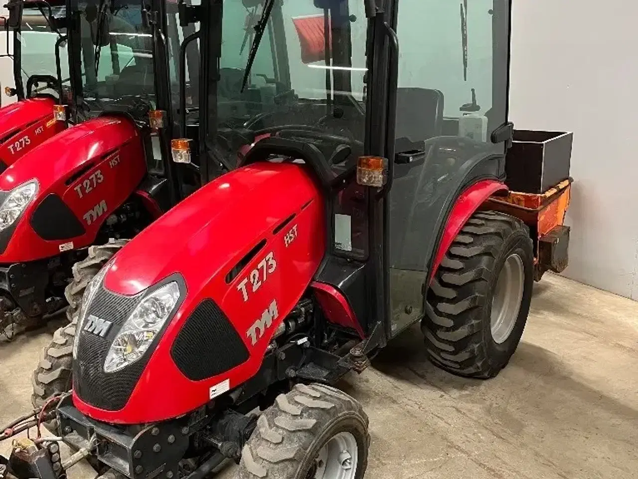 Billede 1 - TYM T273HST Kompakt traktor