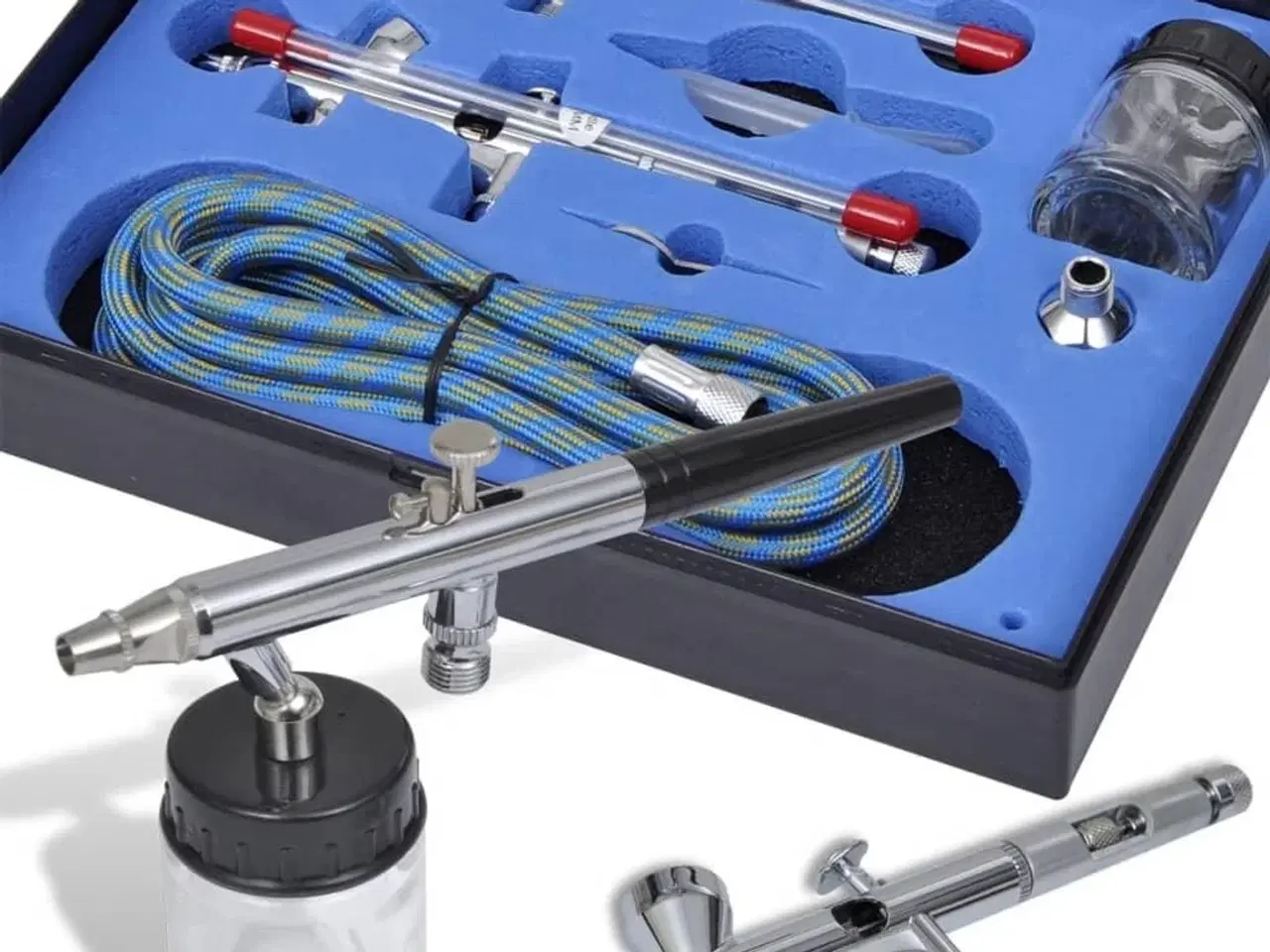 Billede 1 - Airbrush-slt med 2 sprøjtepistoler